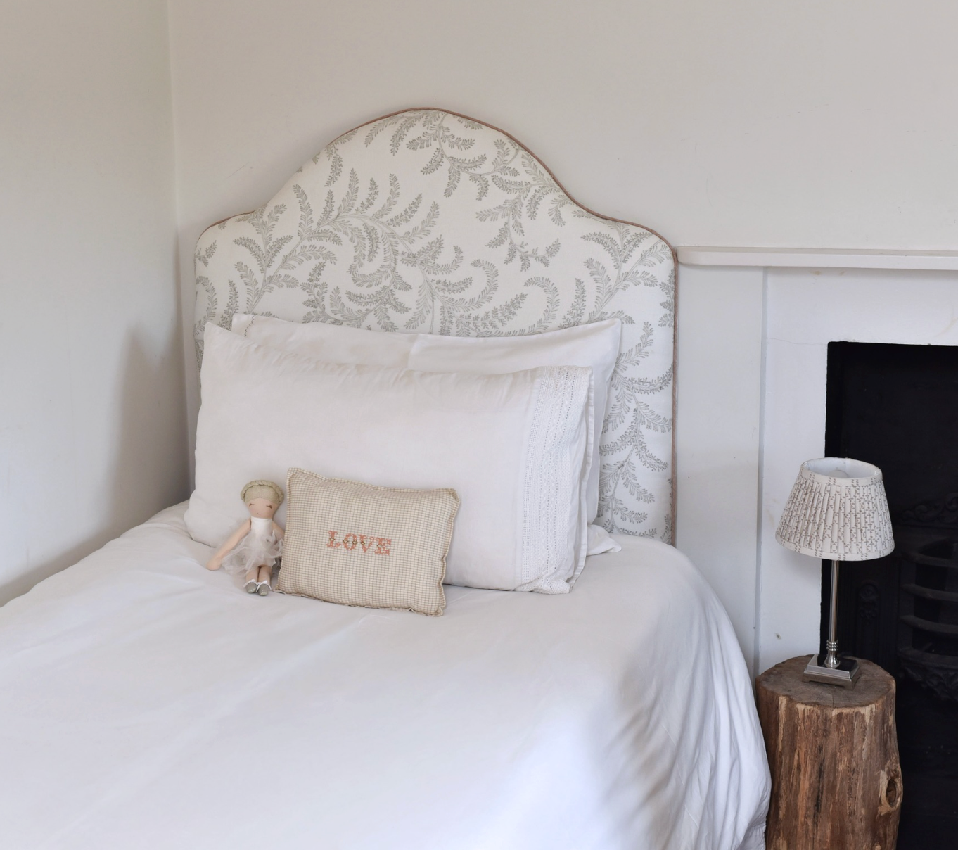 Headboard in Colefax & Fowler fabric